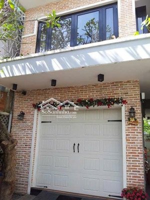 cho thuê biệt thự sân vườn 6 x 20 - hoàng hoa thám. chỉ 60 triệu