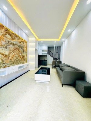 bán nhà phố kim giang - hoàng mai - nhà đẹp ở ngay - ngõ thông - gần phố - 37m2*5t