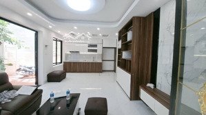 mặt ngõ ô tô- nhà siêu đẹp - lô góc- dân xây - gần phố- 55m- 4 tầng - mt 6,6m -13,45 tỷ- đội cấn