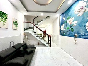 mặt tiền chợ an hội, hẻm 7m thông quang trung. 4x14m. 3 tầng. chỉ 7tỷ8. phường 8, gò vấp.