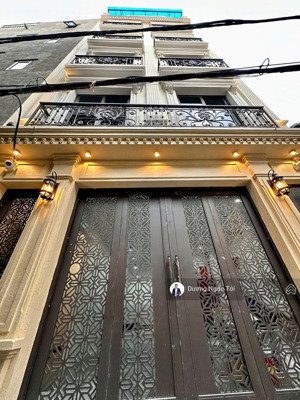 bán nhanh,nhà phố nguyễn ngọc vũ,7 chỗ vào nhà,7t xây mới,50m2, 10pn, 10wc, giá cực chất hơn 17ty.