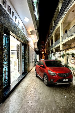 nhà đẹp mới tinh phố đà nẵng - ngay gần coop mart - ô tô nhỏ đỗ cửa - full nội thất chỉ việc về ở