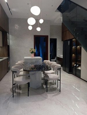 siêu rẻ! bán đất tặng nhà 3 tầng núi thành - 115m2 - sẵn dòng tiền 20 triệu/tháng - 11 tỷ