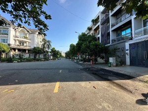 bán nhà mặt tiền - ngay mm mega market an phú 90m2, 24 tỷ tại song hành, an khánh, q2, đường 20m.