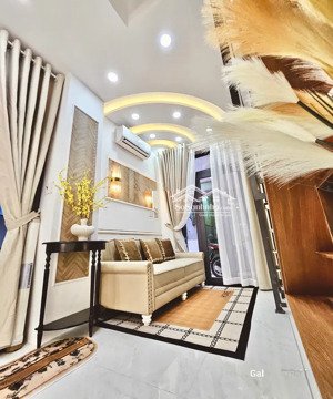 bán nr tại hoàng văn thụ, phường 9, phú nhuận, hcm giá ưu đãi chỉ với 5,98 tỷ, 28m2