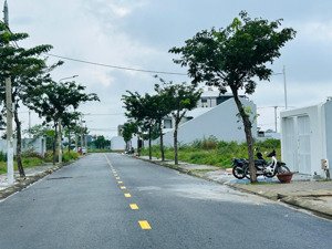 245m2 đầm sen, đông nam, sát công viên và 2 tòa ánh dương. vị trí rất đẹp