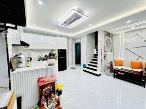 ngang 6m - 200m2 5 tầng, hẻm ngay phan xích long - chỉ 8tỷ - cho thuê khoán 25tr/tháng