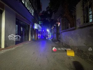 hoàng quốc việt, 80m , ngõ thông, ô tô tránh, dân xây, mặt tiền 5m - 22 tỷ