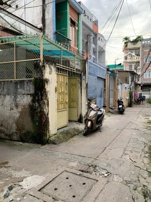 bán đất tặng nhà - lạc long quân - trung tâm q11 - lô góc tương lai 3 mặt tiền - 55m2 - chỉ 5.5 tỷ