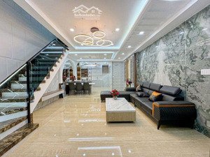 bán nhà quận7, 5x12m, 4 tầng, xách valy vô ở, kế him lam -thiết kế hiện đại, 4pn