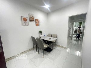 bán tập thể vạn bảo - ba đình - tầng 2, sử dụng 70m , 2 ngủ, oto đỗ, giá 4.7 tỷ