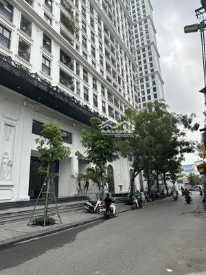 nam từ liêm 45m2 - mặt ngõ kinh doanh - phân lô - ô tô vào nhà, dừng đỗ ngày đêm hơn 14 tỷ.