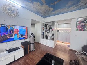 chung cư hà đông 138 m2, logoc, full nội thất, có sổ đỏ, giá loanh quanh 6 tỷ