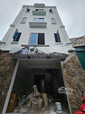 đại mỗ oto vào nhà giá chỉ hơn 6 tỷ sẵn nhà 5 tầng