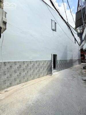 Bán nhà HXH sát mặt tiền Âu Cơ, Tân Phú, 3.6x17, 4PN, cực đẹp, chỉ nhỉnh 4 tỷ