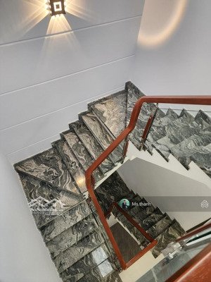 hẻm xe tải 7m, ngang to 7,5mx14m, 4 tầng đúc, sẵn dòng tiền 45 triệu/tháng, gần ngã 4 phú nhuận