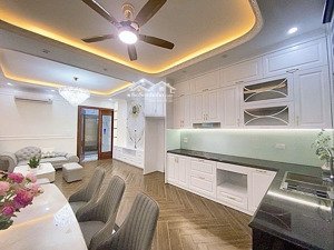 nhà mặt phố vạn phúc 35m2, kinh doanh sầm uất, dòng tiền cao, giá nhỉnh 9 tỷ