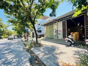 cặp 200m2 mặt tiền đường 7.5m lê đình kỵ, giá ngã ba rẻ hơn thị trường ~ 1 tỷ, tặng kho