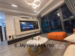 hot - bán căn hộ intracom 2 cầu diễn, 136m2, 3pn, 3 ban công đông - nam, giá chỉ 60tr/m2, full đồ