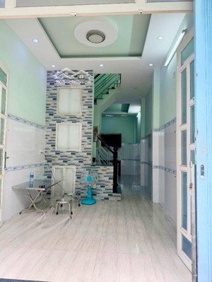 3 cực phẩm bình tân nhà 3 tầng mới đẹp giá chỉ nhỉnh 4 tỷ gần tên lửa!