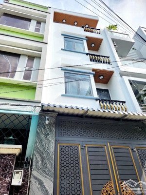 bán nhà đường lê văn quới, 4x15m, 4 tầng, ngay ngã tư bốn xã, hẻm xe hơi, tặng nội thất