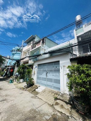 gấp bán nhà ngay khu nam hùng vương dt 5.5 x 20m không lộ giới giá chỉ nhỉnh 8 tỷ