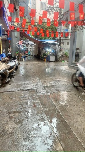 giá đầu tư, bán nhà mỹ đình dòng tiền 700 triệu/ năm 65m2 nhà 7 tầng tổng 15 phòng giá 13 tỷ 8