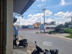 bán nhà mặt tiền kinh doanh "vị trí vàng" ngay ngã 6 an phú, thuận an cơ hội đầu tư - kinh doanh