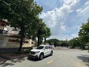 sót lại lô đất hiếm apak, đối diên công viên xây toà vp xây chdv tiềm năng dinh lời cao.