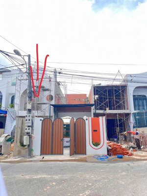 bán nhà mặt tiền kinh doanh đa nghành nghề p. định hòa giá chỉ 2,7 tỷ