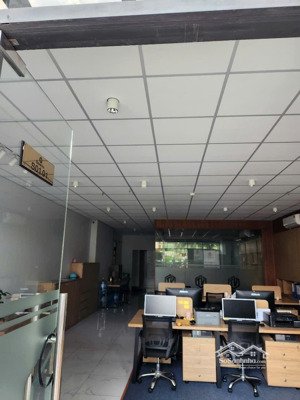 bán shophouse charm palaza sống thần dĩ an bình dương .tp. hcm. 107m2 pháp lý shr. giá 5 8 tỷ