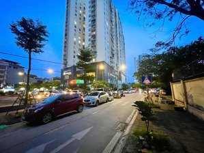 phân lô, vỉa hè, 3 ô tô tránh, kd, nguyễn văn cừ - gia thụy, lb, dt 99 m, 3 t, mt 7.5 m, giá 27 tỷ6