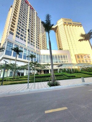 bán nhà mặt phố lạc long quân 300m2, giá 129 tỷ. tây hồ