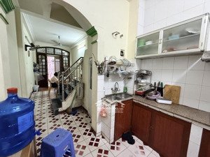 bán nhà vương thừa vũ 34m x 5 tầng gần phố ngõ thông dân trí cao 6,25 tỷ