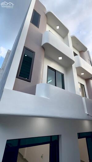 BÁN NHÀ ĐẸP 1.93 TỶ 3 TẦNG 46M2 ( TÂY BẮC ) KHU NGÃ 6 NĂNG TĨNH