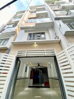 giá siêu rẻ ! khu phan xích long, p3, q.pn - dt: 37.8 m2 - 5 tầng -giá giảm chỉ 7.7 tỷ thương lượng