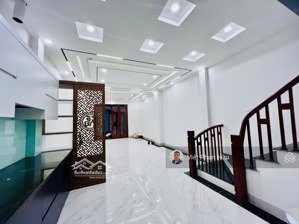 bán nhà riêng 4 tầng, 6pn, 2,5m ngõ, 56m2, 9,9 tỷ tại hoàng hoa thám, vĩnh phúc, ba đình, hn
