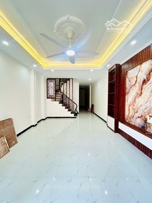 bán nhà riêng 4 tầng, 4pn, 34m2 tại mai động, 7,5 tỷ, giá tốt, chính chủ