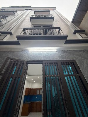 bán nhà phú lương 32m 5 tầng ô tô đỗ gần giá nhỉnh 5 tỷ lh 