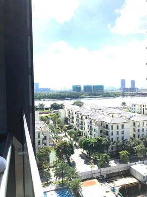 bán nhanh 2pn loại 78m2 giá 11.6ty căn hộ vinhomes golden river