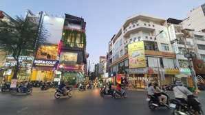 siêu phẩm hầm 7 tầng - mặt tiền sư vạn hạnh đoạn đẹp - hdt: 120 triệu - giá 44.5 tỷ