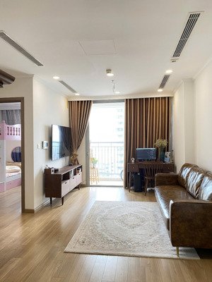 chính chủ bán căn 3pn samsora premier hà đông, dt 82m, sẵn sổ, full nội thất đẹp, giá 6 tỷ