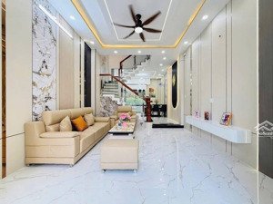 bán nhà phố tại đ. lê văn khương, hiệp thành, quận 12 với giá cực mềm chỉ 2 tỷ 850 shr.