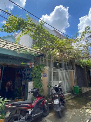 bán căn nhà 1 lầu giáp bệnh viện quận 12