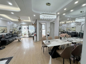 bán nhanh căn hộ 3 ngủ garden hill nam từ liêm .giá rẻ nhất thị trường.