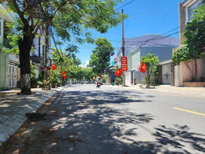 bán nhà 2 tầng kiên cố đường phan bá phiến, sơn trà, đà nẵng gần biển, đầu tư sinh lời cao.