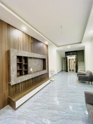 siêu víp - phố kim giang 7 tầng thang máy gara ô tô - kinh doanh - ngõ ôtô - gần phố - 40m2*7t