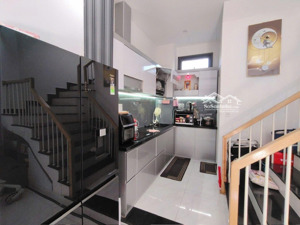 - nhà chính chủ bán, gần đường chính, ông ích đường, bình thái 1, cách mạng tháng 8.