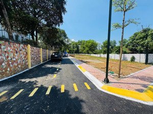 bán lô đất 110m², gần ql 21 và ngã tư lục quân, ô tô tránh nhau,ngay sát trục hồ tây- ba vì