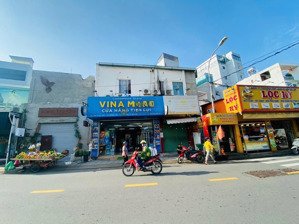 bán nhà mặt phố tại xuân thủy, 129 tỷ, 328 m2, giá cực chất, uy tín